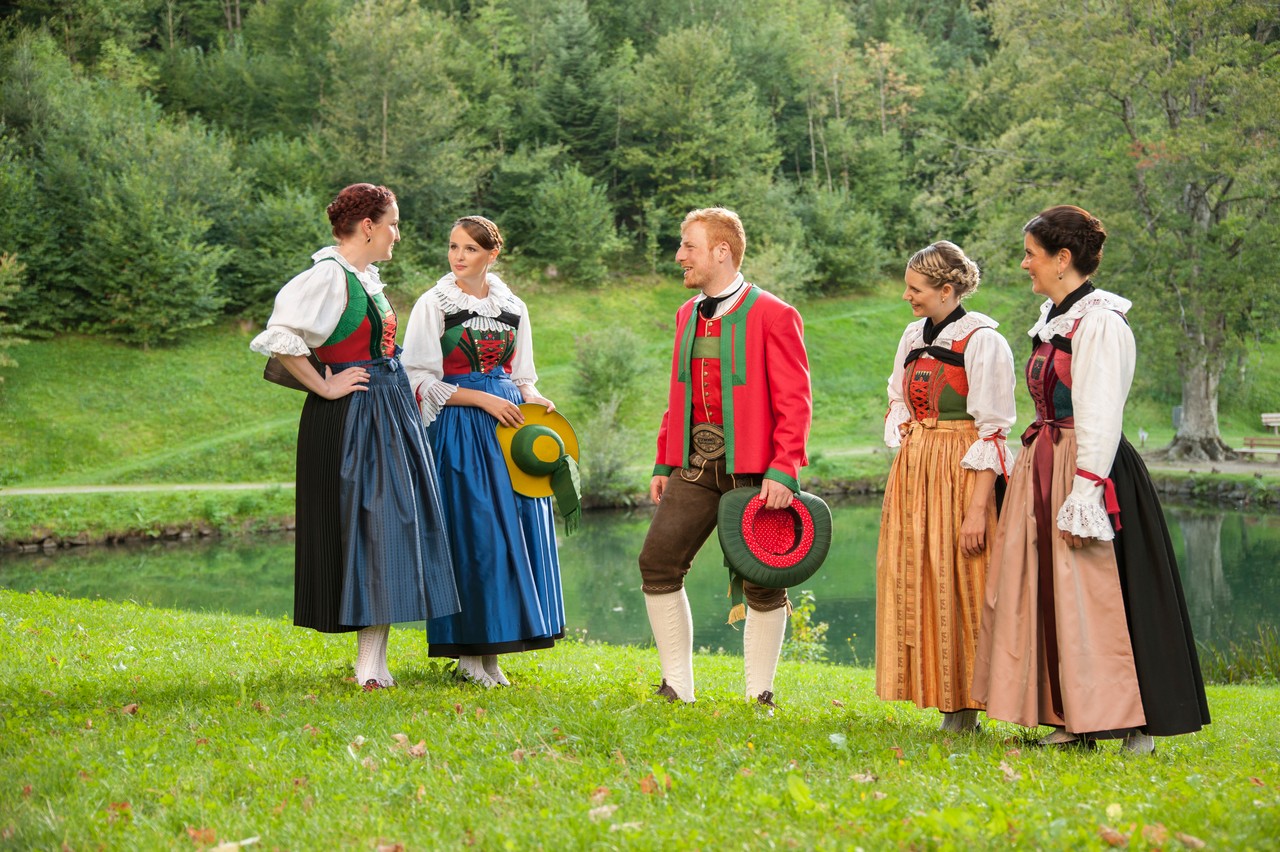 Verein Handwerkkunst und Trachtenkultur in Osttirol