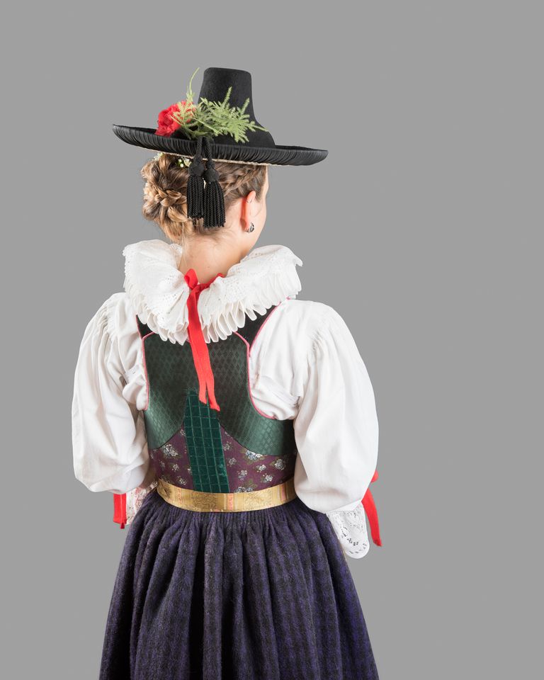Verein Handwerkkunst und Trachtenkultur in Osttirol