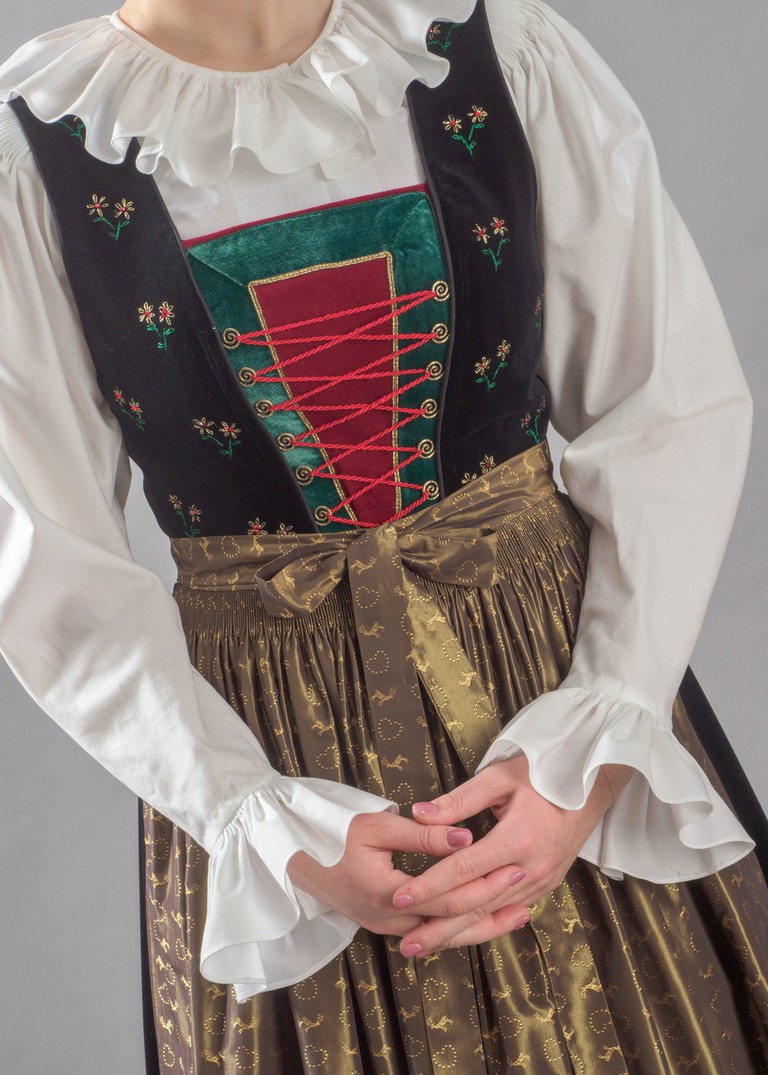 Verein Handwerkkunst und Trachtenkultur in Osttirol